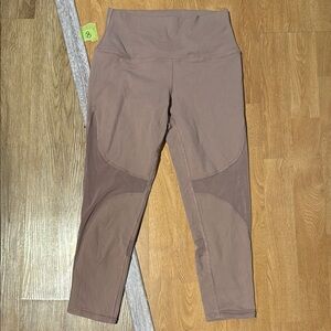 Alo High-Waisted Leggings